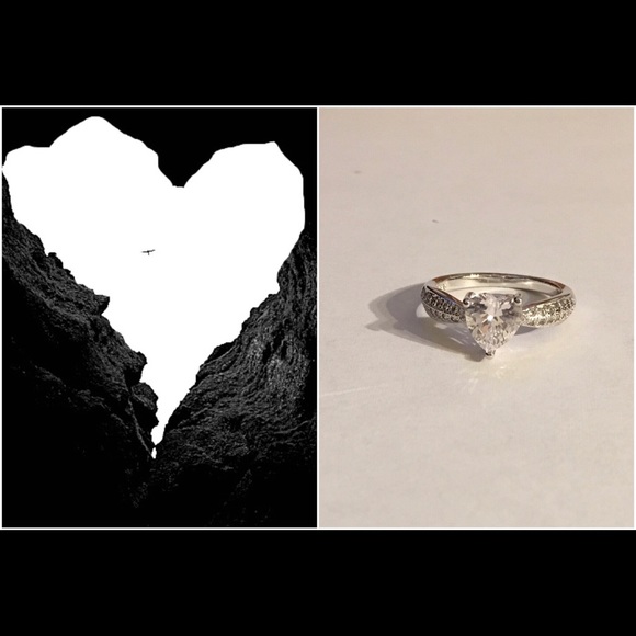 Heart shaped one carat ring - Picture 2 of 2